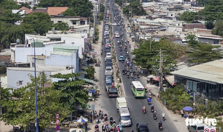 Lãnh đạo TP.HCM đôn đốc gỡ khó mặt bằng nút giao An Phú - Ảnh 2.