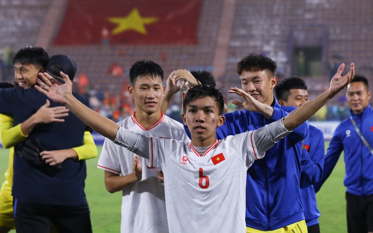 U17 Thái Lan được thưởng gần 700 triệu khi giành vé dự U17 Asian Cup 2025 - Ảnh 2.