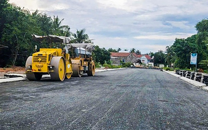 Đường quan trọng nhất biên giới An Giang tiếp tục chậm tiến độ - Ảnh 2.