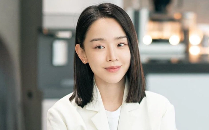 The art of Sarah 'oanh tạc' Netflix dịp Tết Nguyên đán, Shin Hye Sun diễn như không diễn - Ảnh 8.