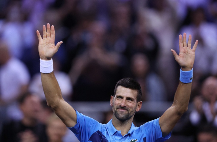 Djokovic hào hứng sau chiến thắng khó khăn tại Thượng Hải Masters 2024 - Ảnh 1.