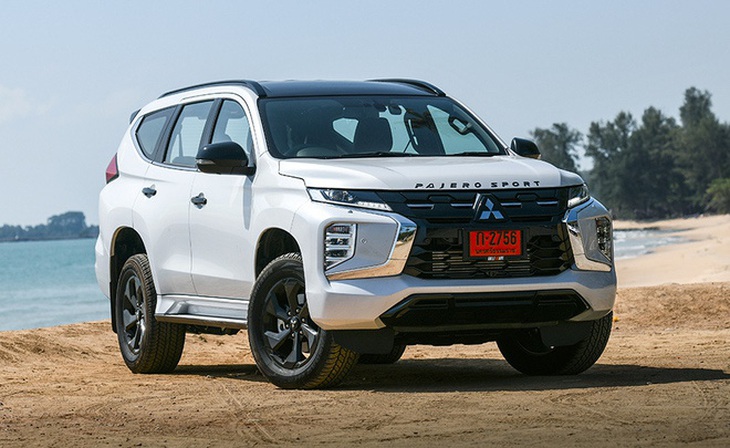 Mitsubishi Pajero Sport mới lộ ảnh tại Việt Nam: Dễ thay đổi động cơ và hộp số đấu Everest - Ảnh 4.