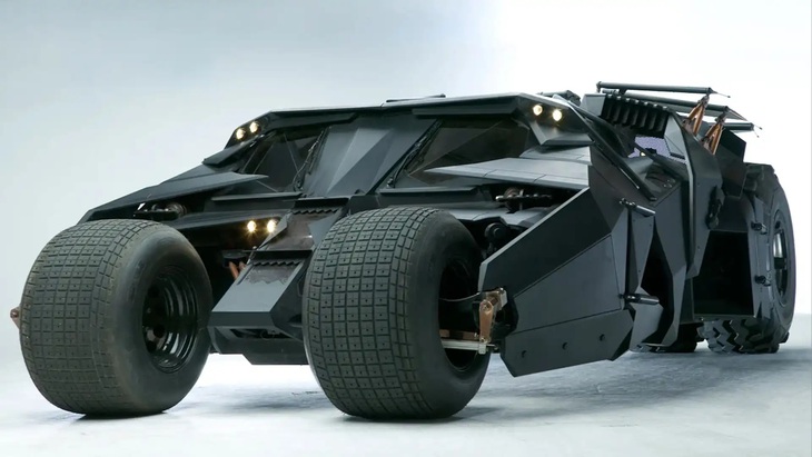 Người dùng có thể mua Batmobile chính hãng từ trong phim, giá nhẹ nhàng hơn 70 tỉ đồng - Ảnh 3.