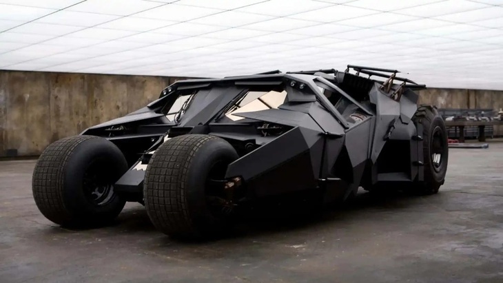 Người dùng có thể mua Batmobile chính hãng từ trong phim, giá nhẹ nhàng hơn 70 tỉ đồng - Ảnh 1.