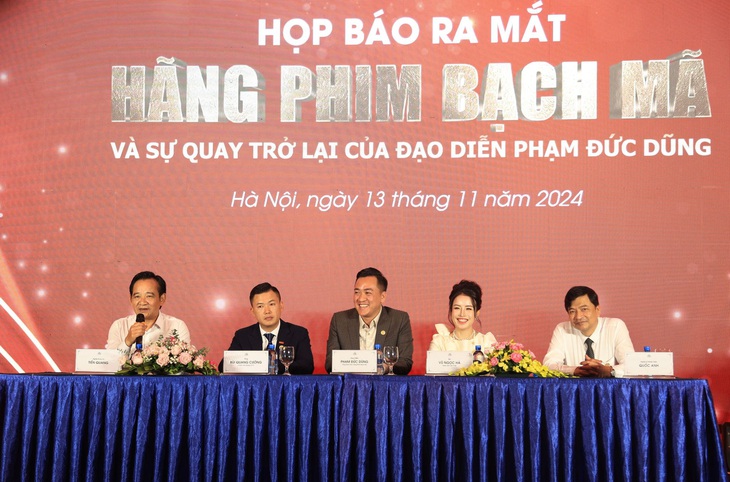 Phim của Trấn Thành giải trí hết cỡ, điện ảnh miền Bắc nên học - Ảnh 1.