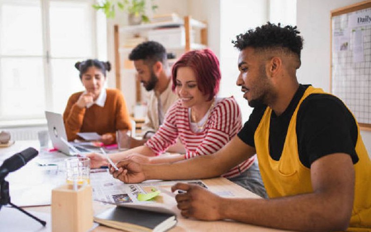 5 cuộc trò chuyện cuối năm giúp thay đổi sự nghiệp năm 2026  - Ảnh 2.