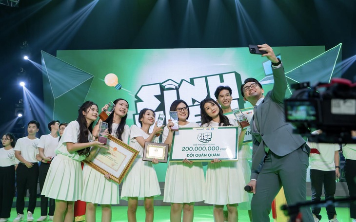 Gen Z mang dự án chống lừa đảo mạng, giảm thời trang nhanh, hỗ trợ ngư dân đến Sinh viên thế hệ mới - Ảnh 2.