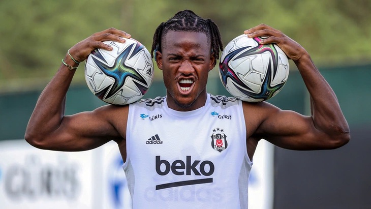 Sao Chelsea Batshuayi bị lừa gần 5 tỉ đồng ở Thổ Nhĩ Kỳ - Ảnh 1.