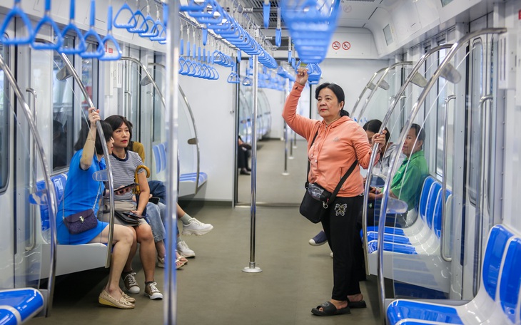 1.001 câu hỏi khi đi metro: Lịch tàu chạy, người khuyết tật được hỗ trợ ra sao? - Ảnh 4.