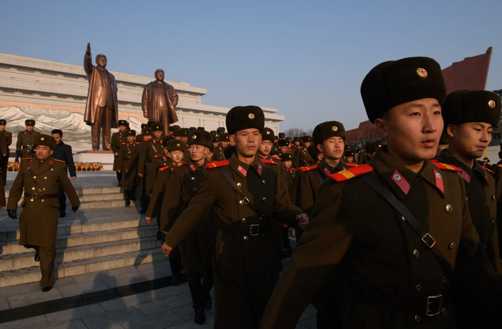 Bloomberg: Triều Tiên có thể điều 100.000 quân tham chiến vì ông Putin - Ảnh 1.