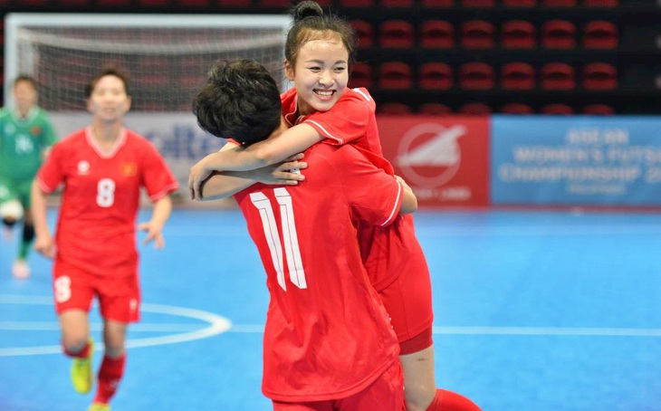 Tuyển futsal nữ Việt Nam gặp Thái Lan ở chung kết - Ảnh 1.