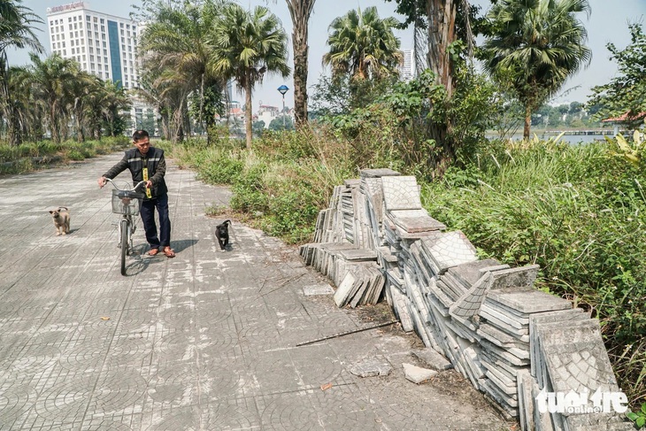 Công viên hơn 11ha chậm tiến độ 7 năm, Chủ tịch Hà Nội nói phải xong trước Tết để dân xem pháo hoa - Ảnh 1.