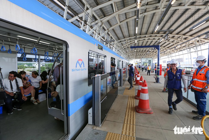  Ban Quản lý Đường sắt đô thị TP.HCM: Metro số 1 chạy chính thức ngày 22-12  - Ảnh 1.