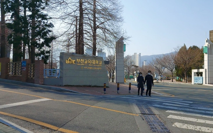 Hàn Quốc: Hơn 550.000 sĩ tử 'vượt vũ môn', đông nhất sau 7 năm - Ảnh 3.