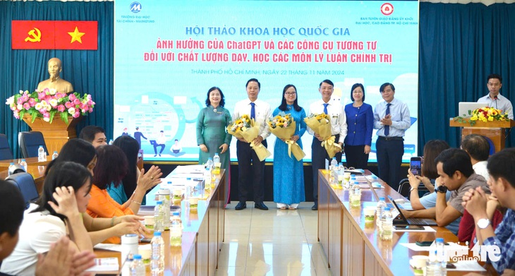 Giảng viên cần phải 'thông minh' hơn ChatGPT - Ảnh 1.