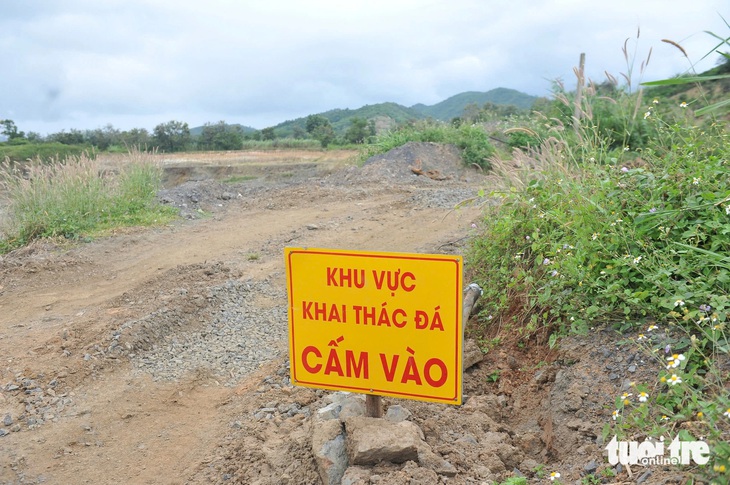 Bỏ mỏ gần, lấy mỏ xa có thể lãng phí 76 tỉ đồng ở dự án cao tốc Khánh Hòa - Buôn Ma Thuột - Ảnh 2.