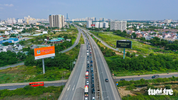 Vướng cơ chế tài chính để mở rộng cao tốc TP.HCM - Long Thành - Dầu Giây - Ảnh 1.