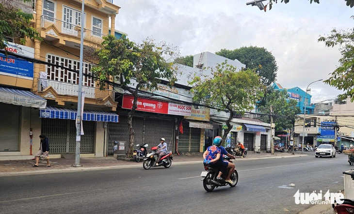 Giao công an điều tra vụ một người chết, hàng trăm người ngộ độc nghi do ăn bánh mì ở Vũng Tàu - Ảnh 3.