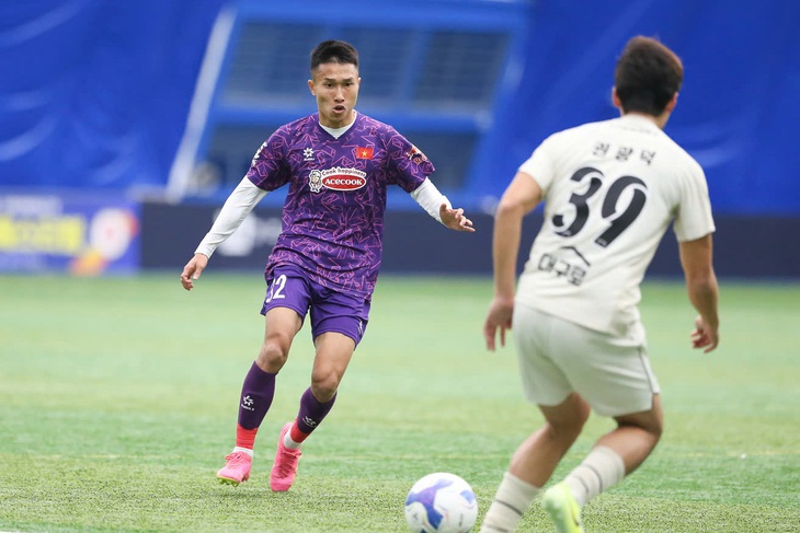 Đội tuyển Việt Nam thắng CLB đang tranh suất trụ hạng K-League 1 - Ảnh 6.