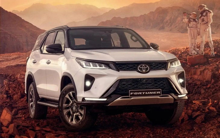 'Toyota Fortuner vừa thừa vừa thiếu, chưa đủ lấy được khách của Everest dù xe đã tốt hơn' - Ảnh 10.