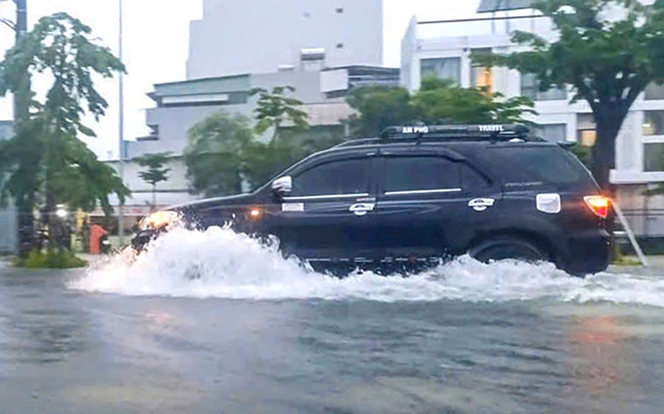 Lộ hàng loạt ‘điểm nghẽn’ trong hệ thống thoát nước, chống ngập của Đà Nẵng - Ảnh 2.