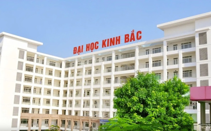 Thu hồi bằng cử nhân văn học của 'phó hiệu trưởng' Trường đại học Kinh Bắc - Ảnh 2.