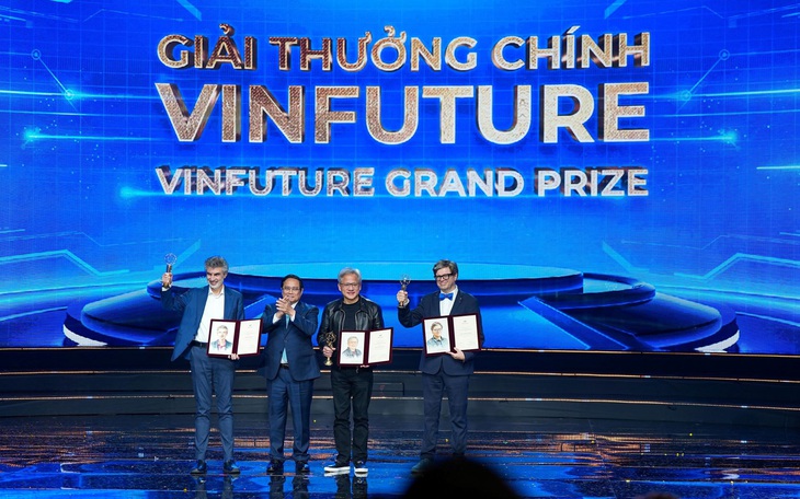 Chủ nhân giải thưởng VinFuture được vinh danh - Ảnh 2.