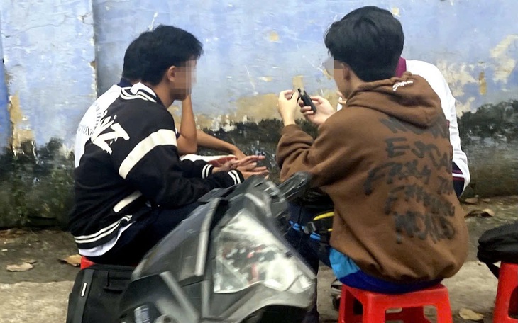 Nỗi lo về những nguy cơ hút thuốc lá thụ động - Ảnh 2.