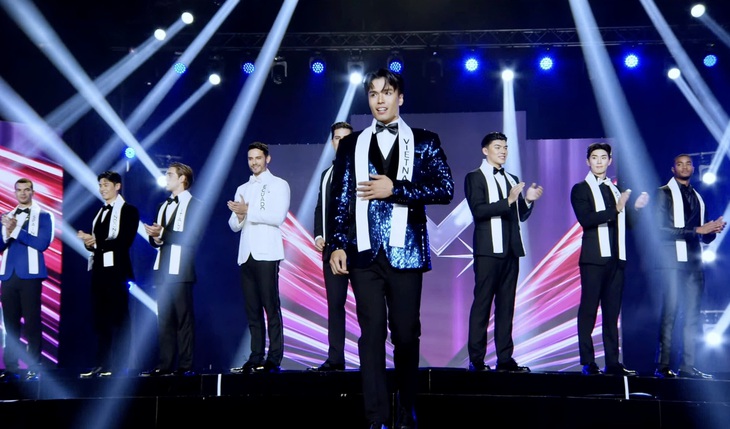 Nguyễn Mạnh Lân là á vương 1 Mister International 2024 - Ảnh 1.