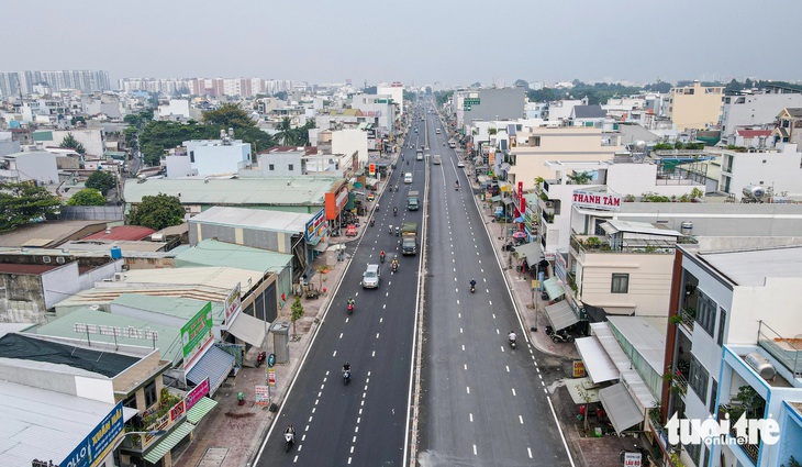 Sắp hết năm 2024, những dự án giao thông lớn nào ở TP.HCM kịp về đích? - Ảnh 1.