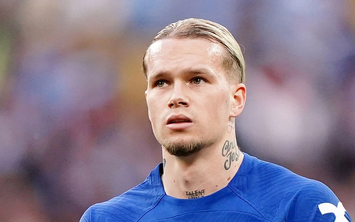 Mudryk lần đầu ra sân cho Chelsea sau gần 2 năm bị cấm thi đấu - Ảnh 2.