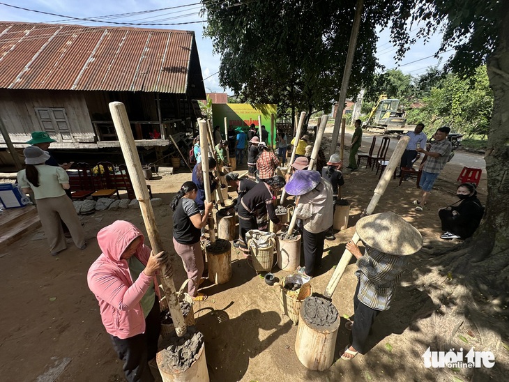 Gốm thủ công M'nông thành di sản văn hóa phi vật thể quốc gia - Ảnh 5.