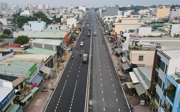 Thông xe cầu Tân Kỳ Tân Quý, người dân mong hết cảnh kẹt cứng mỗi chiều - Ảnh 2.