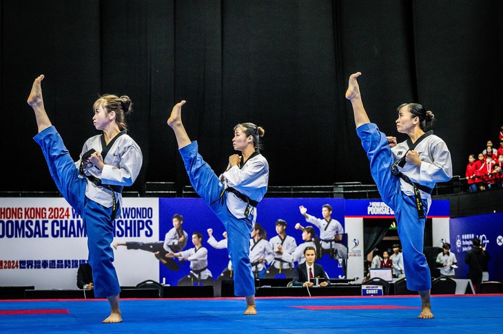 'Chị đẹp đạp gió' Châu Tuyết Vân giành HCV taekwondo thế giới 2024 - Ảnh 1.