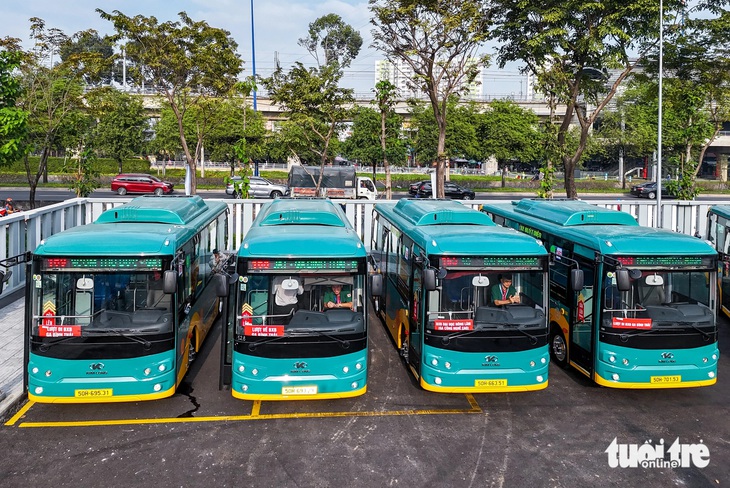 TP.HCM đưa vào hoạt động 17 tuyến buýt điện kết nối metro số 1  - Ảnh 3.