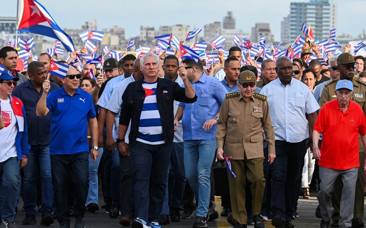 Việt Nam hoan nghênh việc Mỹ đưa Cuba ra khỏi danh sách các quốc gia 'tài trợ khủng bố' - Ảnh 2.