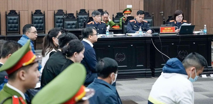 Chuyến bay giải cứu: Cựu phó giám đốc sở nói ‘làm vì thương bà con’ bị tuyên 12 năm tù - Ảnh 4.