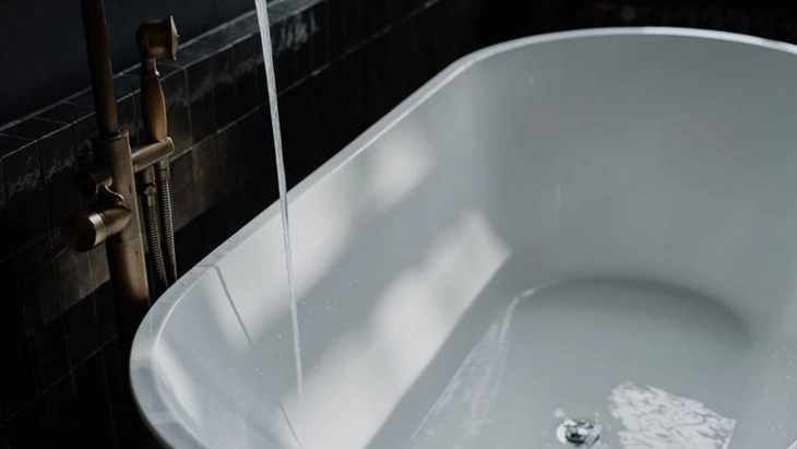 'Máy giặt người' sắp có mặt trên thị trường: Tắm 10 phút, không cần kỳ cọ, giá hơn 9.000 USD - Ảnh 3.