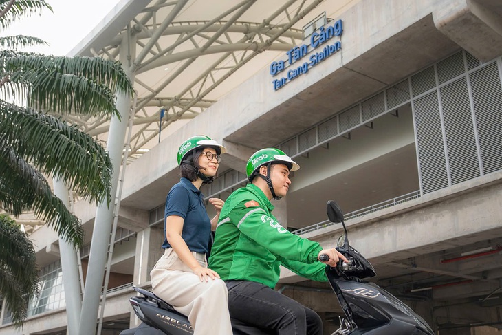 Lên Grab tới... metro - Ảnh 1.