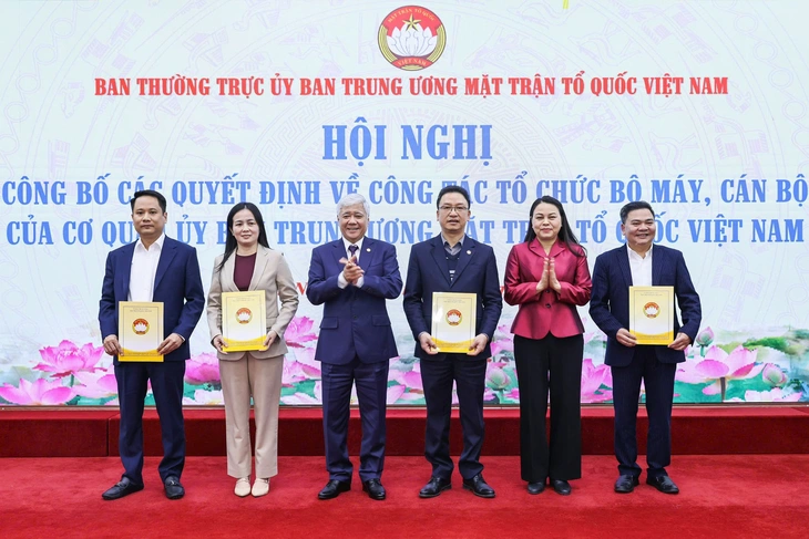 Chi tiết tổ chức bộ máy mới của cơ quan Ủy ban Trung ương Mặt trận Tổ quốc Việt Nam - Ảnh 1.