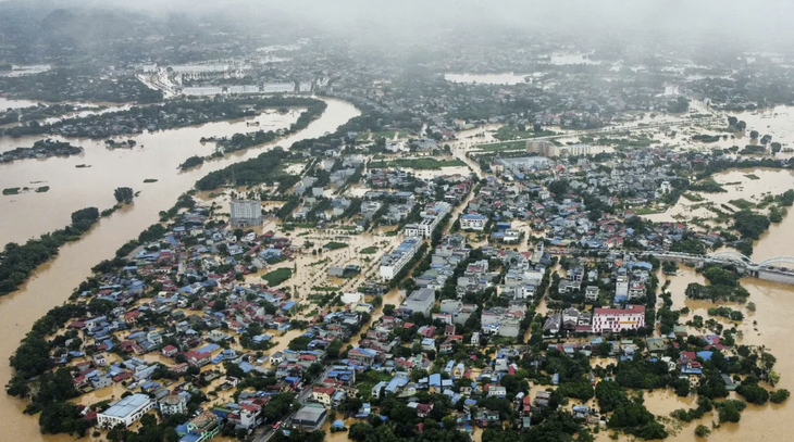 Châu Á một năm nhìn lại: Thiên tai liên tiếp, xáo động chính trị... nhưng có hà mã Moo Deng - Ảnh 1.