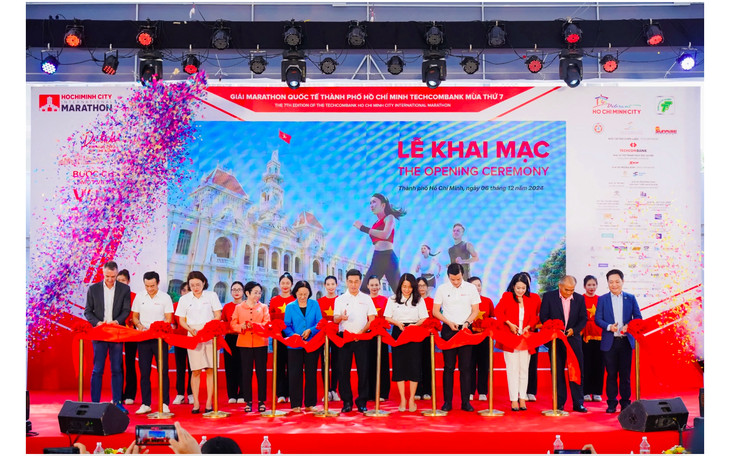 Giải marathon quốc tế TP.HCM Techcombank có số lượng VĐV kỷ lục - Ảnh 2.