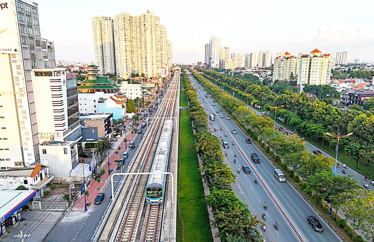 Đừng biến metro thành... bếp ăn - Ảnh 1.