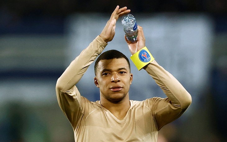 PSG sắp mất trắng Mbappe