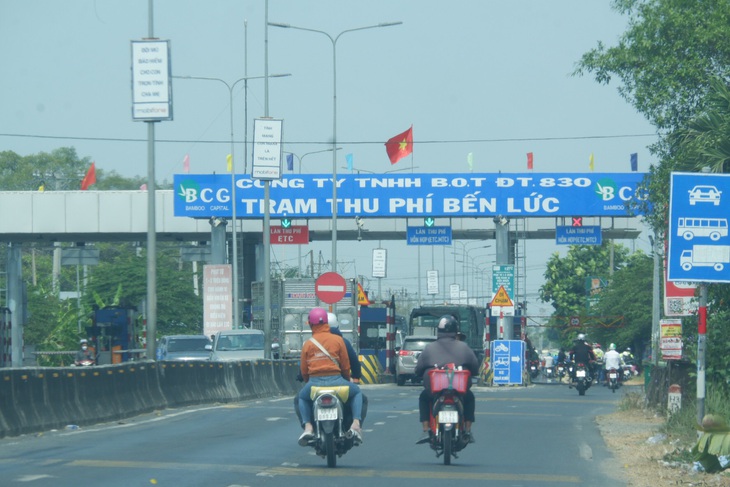 Dự án BOT đường tỉnh 830 ở Long An tăng giá vé từ 1-3- Ảnh 1. Dự án BOT đường tỉnh 830 đưa vào sử dụng, thu phí từ tháng 6-2018 - Ảnh: SƠN LÂM