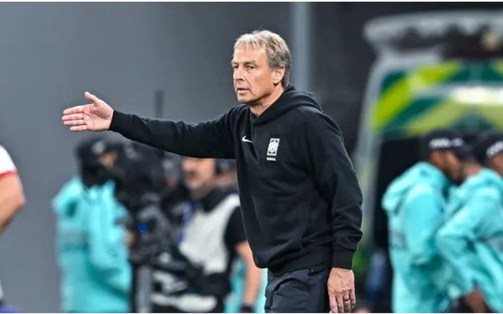 'HLV Klinsmann bị Hàn Quốc sa thải theo cách nhục nhã nhất'