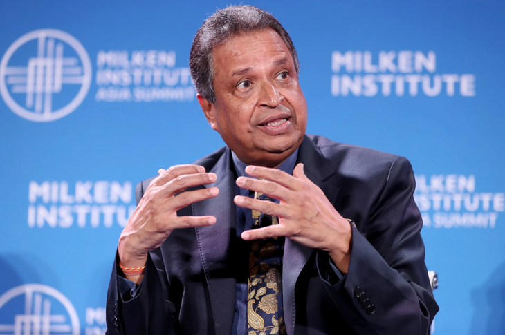 Ông Binod Chaudhary, chủ tịch Tập đoàn Chaudhary - Ảnh: BLOOMBERG