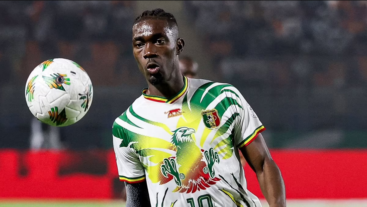 Ngôi sao Yves Bissouma của Tottenham bị sốt rét vẫn đá AFCON 2023 - Ảnh: GETTY IMAGES