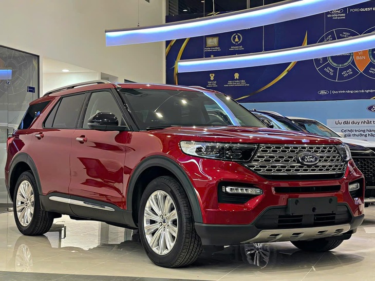 Đây là lần giảm sâu nhất của Ford Explorer kể từ khi xuất hiện trên thị trường Việt Nam - Ảnh: Đại lý Ford