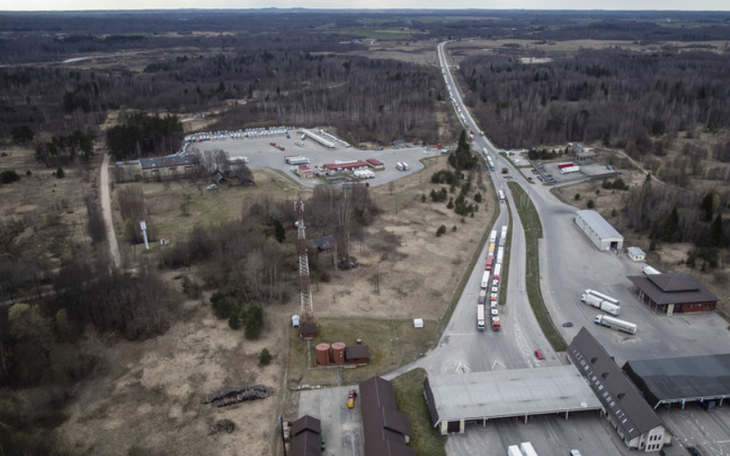 Phụ nữ ở Latvia phải ‘thuê chồng’ theo giờ vì thiếu hụt đàn ông- Ảnh 3.